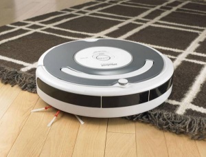 Sesalniki Roomba v marsikaterem stanovanju opravljajo naloge namesto stanovalcev.