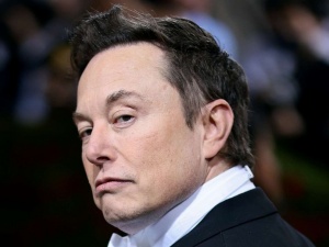Elon Musk ustanovil podjetje za razvoj umetne inteligence
