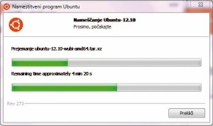 Za namestitev operacijskega sistema Ubuntu Touch Developer Preview potrebujemo poleg mobilne naprave še računalnik z nameščeno polno distribucijo istoimenskega Linuxa.