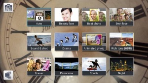Samsung Galaxy S4 ponuja širok nabor dodatnih inovativnih možnosti zajema fotografij.