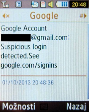 Gmail se pri prijavi v elektronski predal z različnih geografskih lokacij ustraši, da nam je geslo nekdo ukradel, zato prek telefona zahteva potrditev prijave.