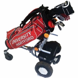 Robotizirani voziček za prevažanje palic za golf