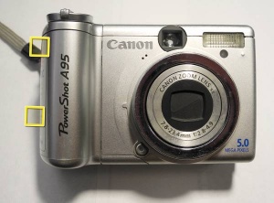 Razdiranje: digitalni fotoaparat Canon PowerShot A95. Najprej odstranimo baterija, odvijemo 2 vijaka s strani …