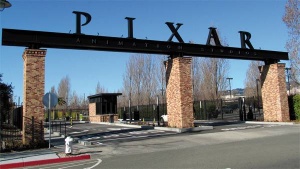 Pixar je največji studio, ki izdeluje animirane filme in risanke.