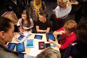 Na OŠ Hruševec v Šentjurju iPade uporabljajo pri več  predmetih.
