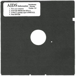 Prvi znani izsiljevalski virus se je širil z disketami. Slika: Jan Hruska, Computer viruses and anti-virus warfare, 1992.