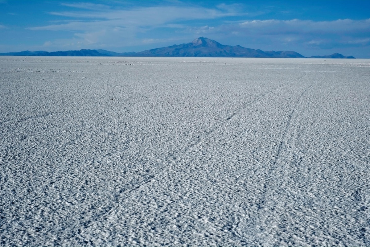 Salar de Uyuni v Boliviji je največje nahajališče litija in naravni rezervat. 