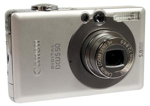 Canon Digital Ixus 50 in 700