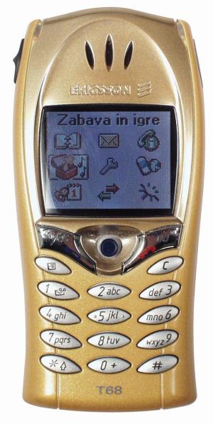 Vse manj telefoni, vse bolj računalniki