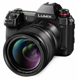 Panasonic Lumix S1R