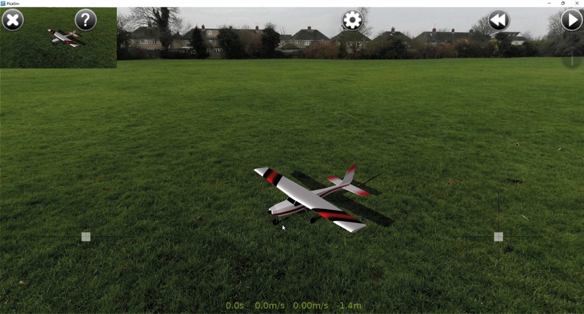 Enostavni simulator dronov, ki spodobno deluje tudi na Raspberry Pi 500+ z Windows 11.