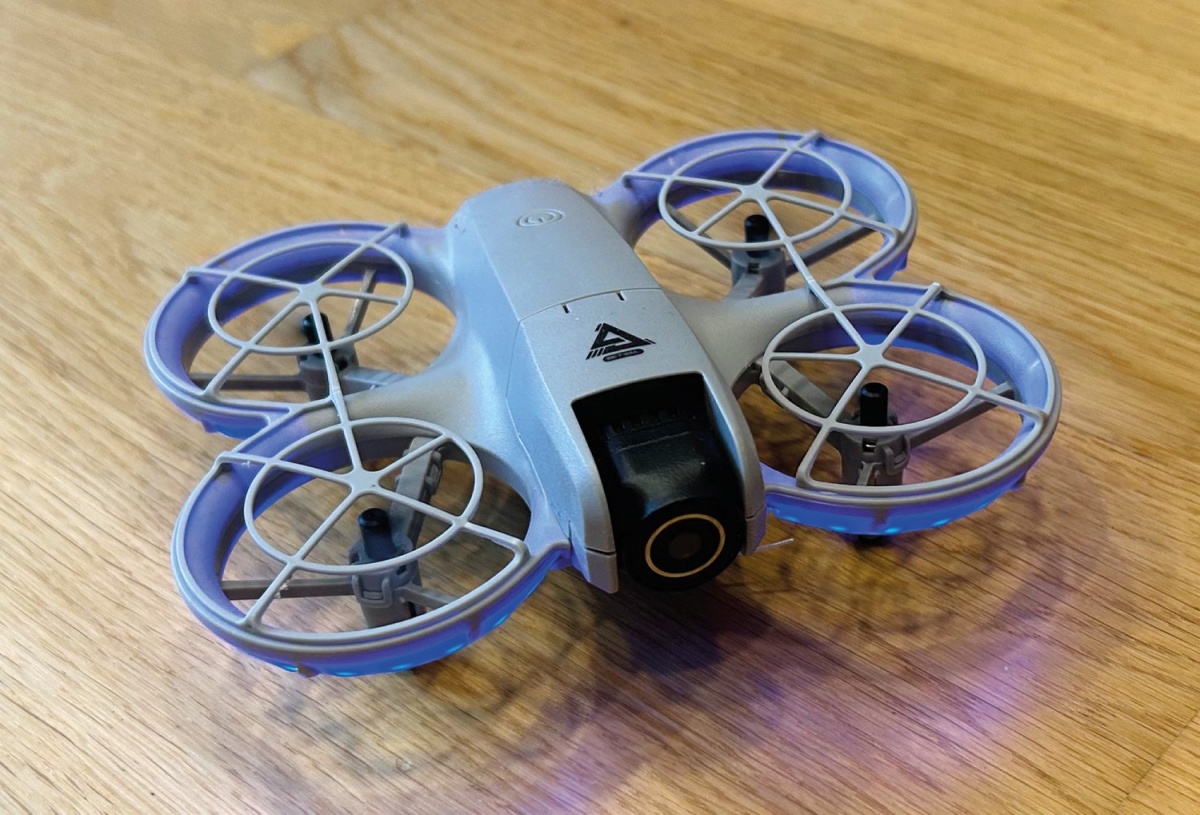 Skriti zakladi za drobiž - FPV (First Person View) Dron