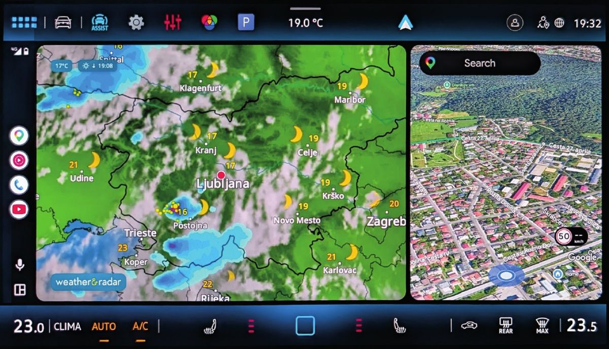 Weather & Radar v Android Autu; radarska slika je uradno dovoljena, ker je aplikacija izdelana po Googlovih pravilih za avtomobilski vmesnik.