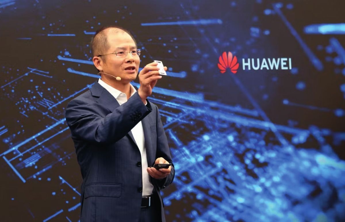 Samosvoja zgodba so Kitajci, ki so se morali lastnih čipov hočeš nočeš lotiti zaradi ameriških sankcij za Nvidijine izdelke. Področje tam obvladujeta Baidu in Huawei, za katera večino izdelkov izdela SMIC.