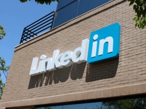 Naprodaj naj bi bilo 500 milijonov prijavnih podatkov v Linkedin