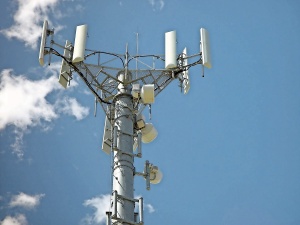 Telemach in Telekom Slovenije danes z mobilnim omrežjem 5G na 3600 MHz