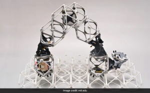 Na MIT razvili robote, ki se dograjujejo in razvijajo