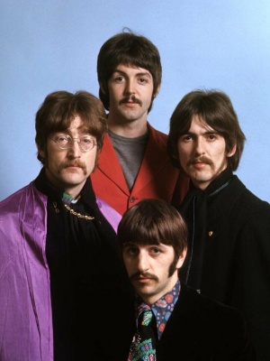 Prihaja še zadnja skladba The Beatles, ki jo je rešila umetna inteligenca