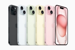 Apple je predstavil nove telefone in ure