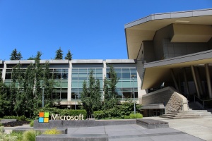Microsoft ameriški davkariji dolguje 29 milijard dolarjev