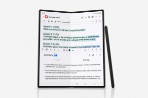 Nova dimenzija tehnologije: Samsung prepogljivi telefoni z umetno inteligenco