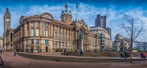 Zakaj je Birmingham zaradi menjave informacijskega sistema skoraj bankrotiral