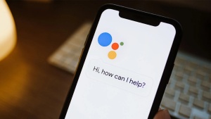 <span><span>Google Pomočniku podaljšal življenje</span></span>