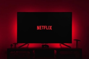 Netflix tudi v Evropi s klasičnimi TV kanali