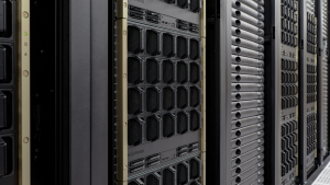 Hladilni sistem za eno samo Nvidijino omaro stane 50 tisočakov