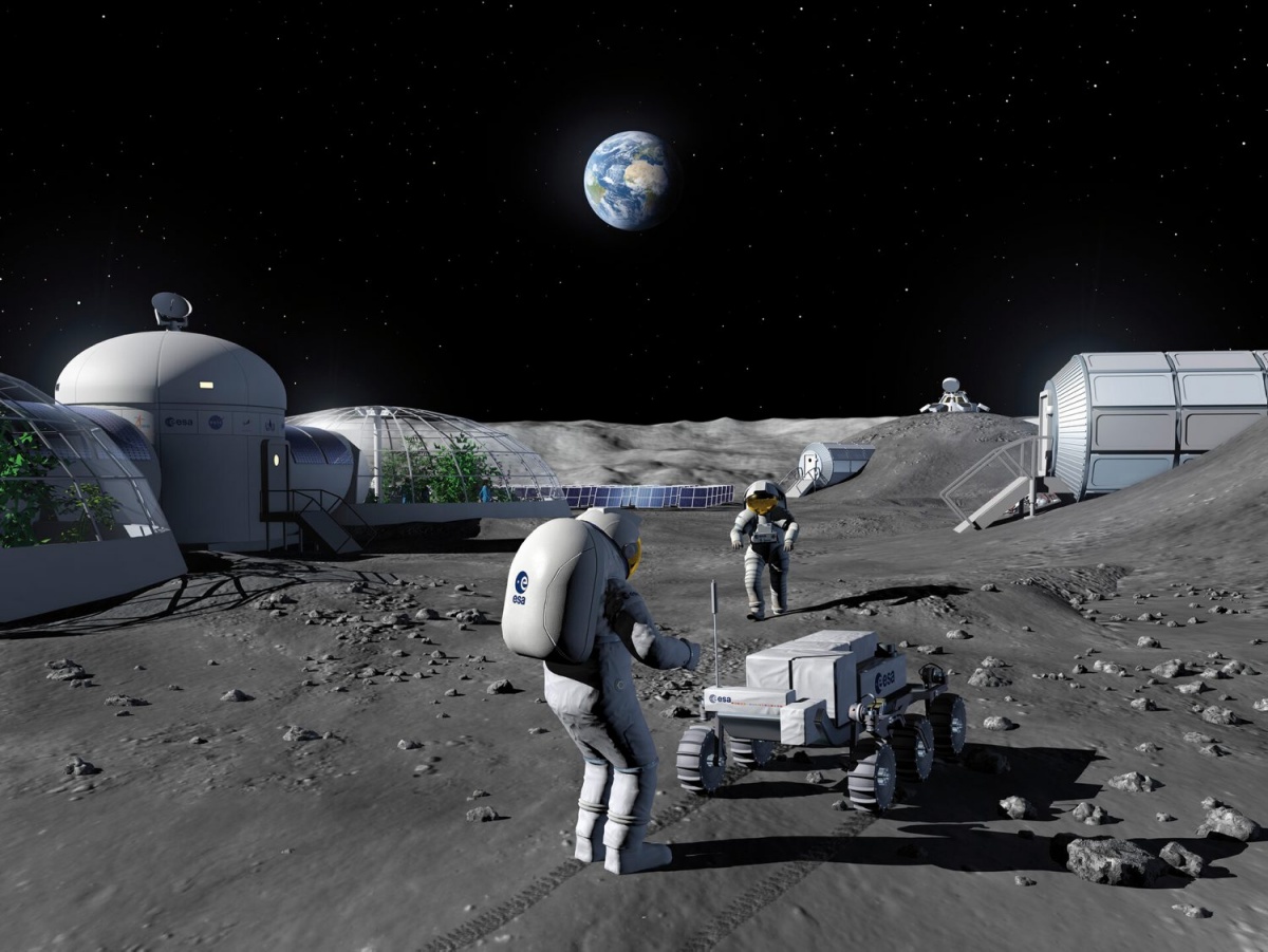 Elon Musk bi tovarno satelitov gradil na Luni