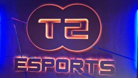 T-2 kot pokrovitelj gaming turnirja