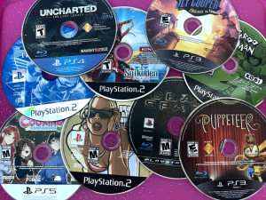 Konec iger za PlayStation na zgoščenkah