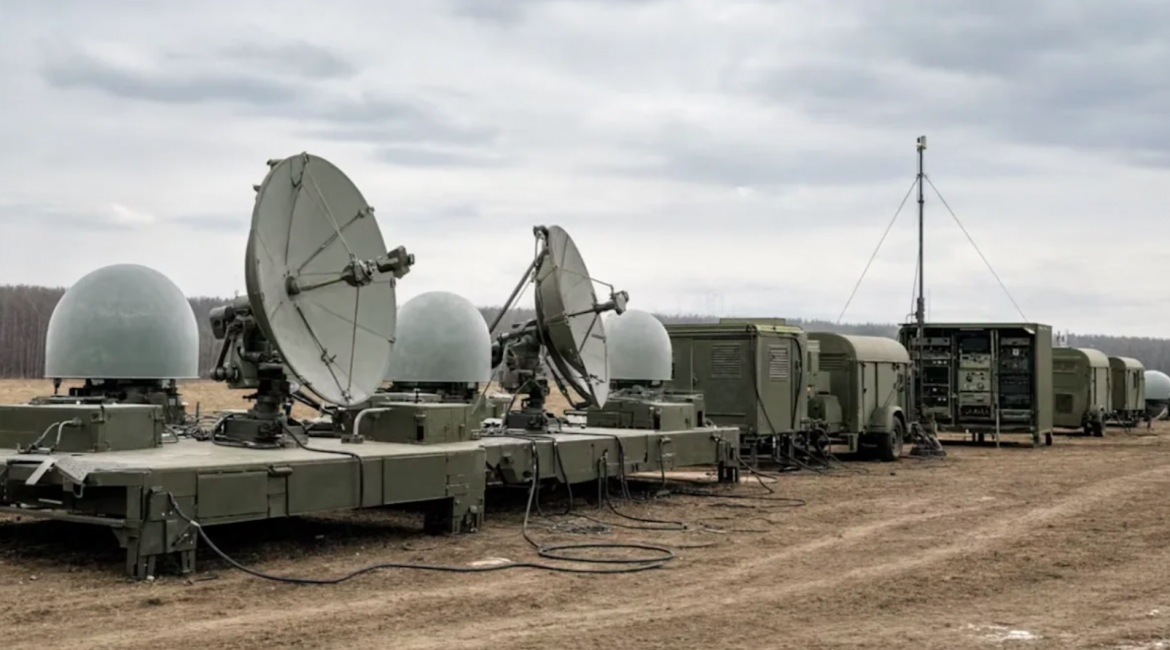 Rusija z novim orožjem nad Muskove satelite