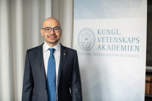 Odstopil direktor DeepMinda