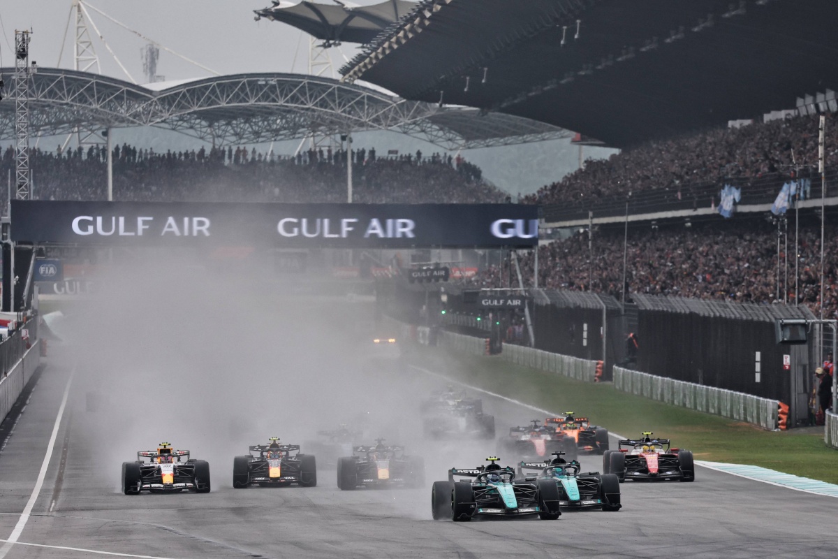 Računalniški hrošč prestavil dirko formule 1