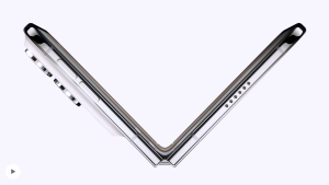 iPhone Duo po 32.000 prepogibih kot nov