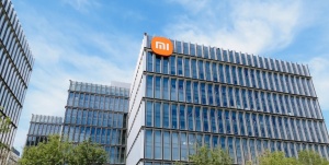 <strong>Xiaomijev prilagojeni čisti dobiček za leto 2023 se je povečal za 126,3 % na 19,3 milijarde RMB</strong>